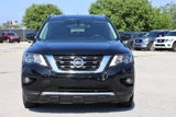 Used 2018 Nissan Pathfinder SV image 2