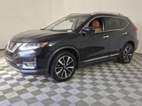 Used 2017 Nissan Rogue SL w/ SL Premium Package image 4