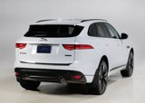 Used 2019 Jaguar F-PACE R-Sport image 2