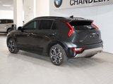 Used 2023 Kia Niro SX Touring image 5