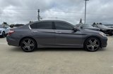 Used 2017 Honda Accord Sport image 2