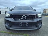Used 2019 Volvo XC40 T5 Momentum image 2