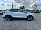 Used 2017 Lincoln MKC Select image 3