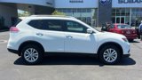 Used 2015 Nissan Rogue SV w/ SV Moonroof Package image 3