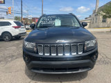 Used 2016 Jeep Compass Latitude image 2