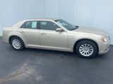 Used 2012 Chrysler 300 image 2