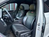 Used 2018 Bentley Bentayga image 2