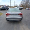 Used 2017 Volkswagen Passat 1.8T R-Line image 4