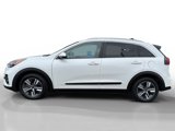 Used 2022 Kia Niro LXS image 2