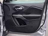 Used 2020 Jeep Cherokee Limited image 4
