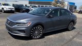 Used 2022 Volkswagen Passat 2.0T image 4