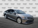Used 2019 Toyota Camry LE image 2