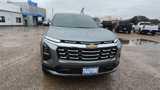 New 2025 Chevrolet Equinox LT image 3