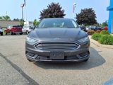 Used 2017 Ford Fusion SE image 2
