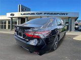 Used 2022 Toyota Camry SE image 2