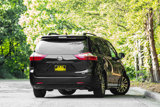 Used 2018 Toyota Sienna XLE image 4