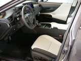 New 2025 Lexus ES 300h w/ Premium Package image 4