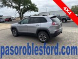 Used 2019 Jeep Cherokee Trailhawk image 3