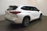 Used 2021 Toyota Highlander Platinum image 4
