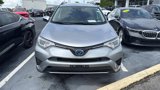Used 2018 Toyota RAV4 LE image 2