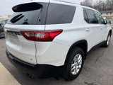 Used 2018 Chevrolet Traverse LT image 3
