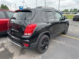 Used 2019 Chevrolet Trax LT w/ Sun & Sound Package image 2