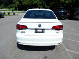 Used 2016 Volkswagen Jetta Sport image 4