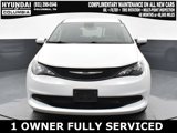 Used 2023 Chrysler Voyager LX image 2