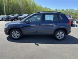 Used 2016 Volkswagen Tiguan S image 4
