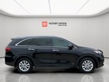 Used 2019 Kia Sorento LX w/ LX Convenience Package image 3