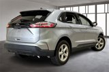 Used 2022 Ford Edge SE image 2