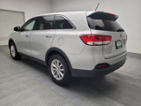 Used 2018 Kia Sorento L image 5