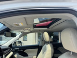 Used 2023 Toyota Highlander XLE image 3