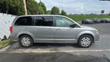 Certified 2017 Dodge Grand Caravan SE w/ Power Window Group image 4