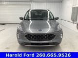 Used 2022 Ford Escape Titanium image 2