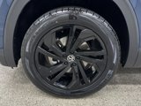 Used 2022 Volkswagen Atlas SE image 2