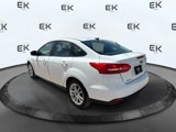 Used 2017 Ford Focus SE image 5