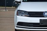 Used 2017 Volkswagen Jetta SE image 6