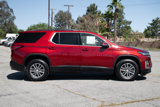 Used 2023 Chevrolet Traverse LT image 3