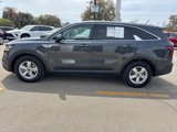 Used 2023 Kia Sorento LX image 4
