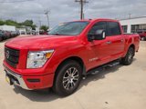 Used 2021 Nissan Titan SV w/ SV Convenience Package image 3