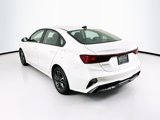 Used 2022 Kia Forte LXS image 5