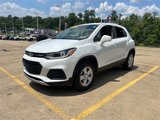 Used 2020 Chevrolet Trax LT w/ LT Convenience Package image 4