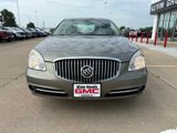 Used 2011 Buick Lucerne CXL w/ Driver Confidence Package image 2