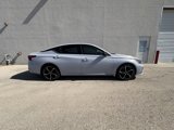 Used 2023 Nissan Altima 2.5 SR w/ SR Premium Package image 2