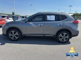 Used 2017 Nissan Rogue SL image 2