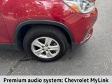 Used 2020 Chevrolet Trax LT image 2