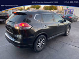 Used 2015 Nissan Rogue SL w/ SL Premium Package image 4