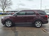 Used 2019 Ford Explorer XLT image 3