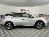 Used 2017 Nissan Murano SV image 2